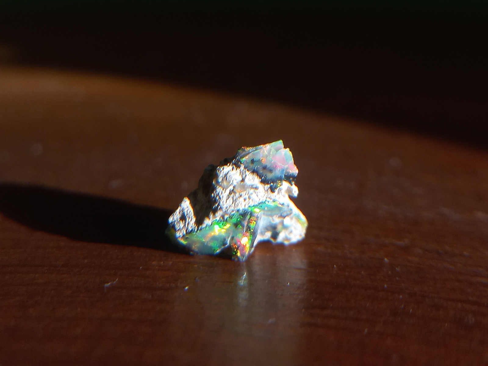 fluorite standing up
