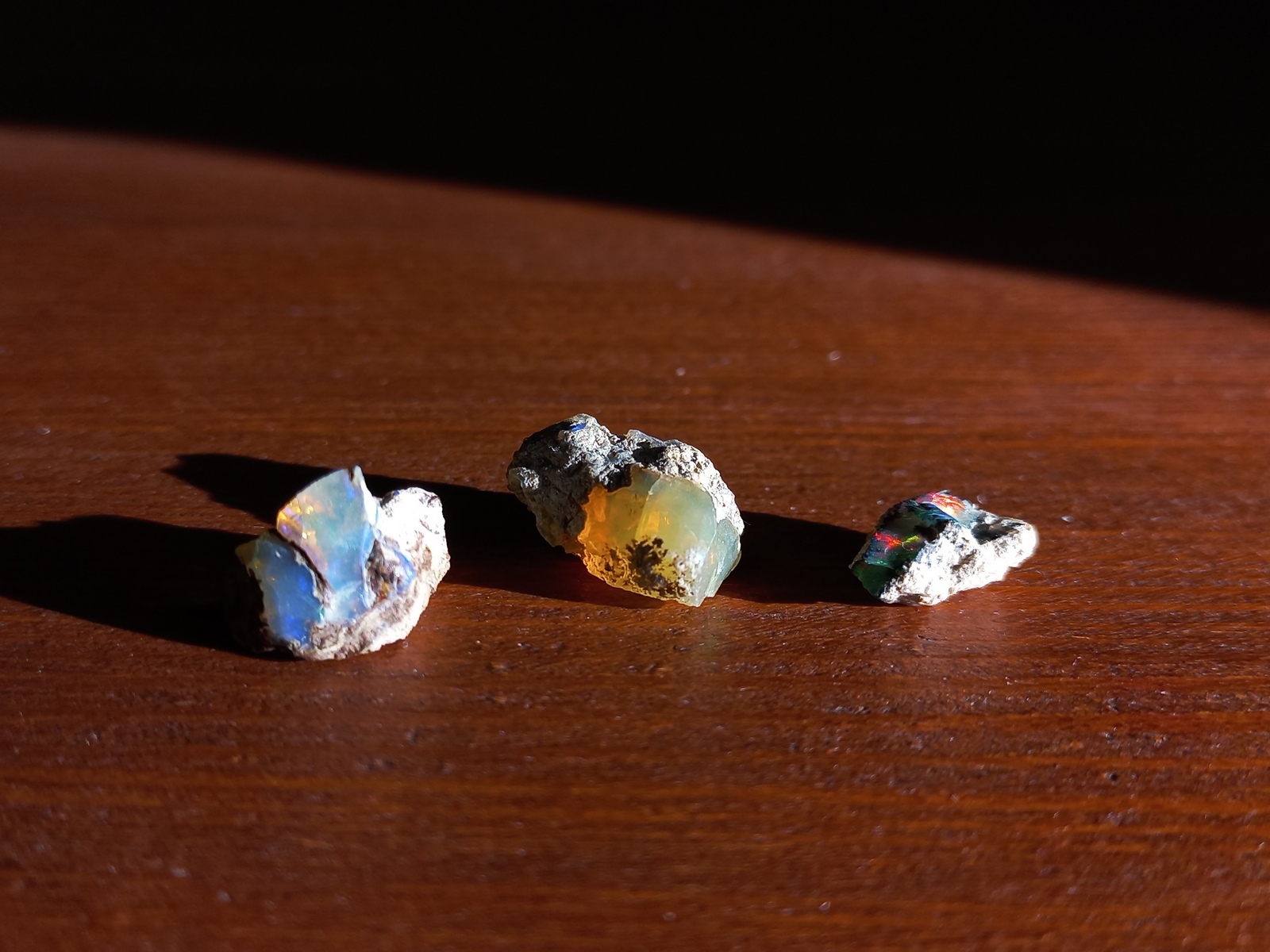 fluorite on the ground